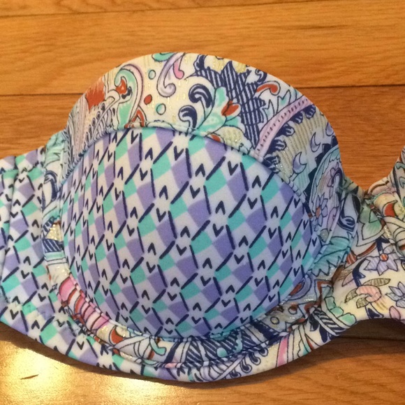 💦VS Bandeau💦 - Picture 2 of 6